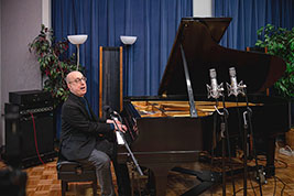 Donald Sosin plays the grand piano